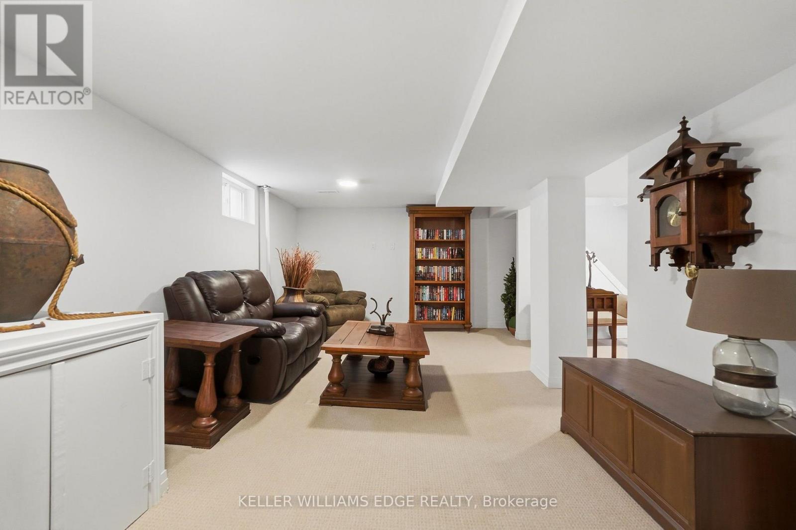127 TRAGINA AVENUE S - 24