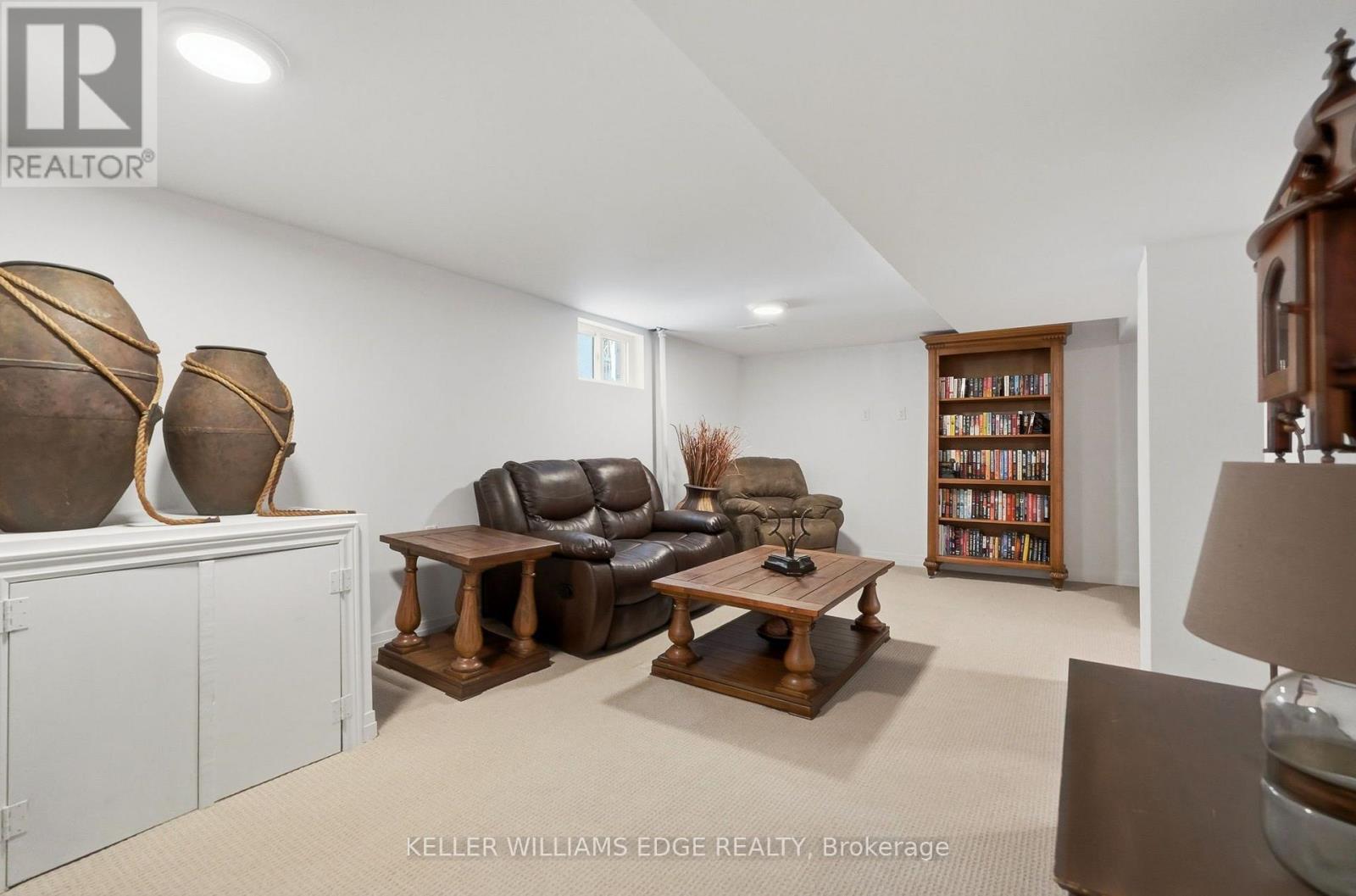 127 TRAGINA AVENUE S - 25