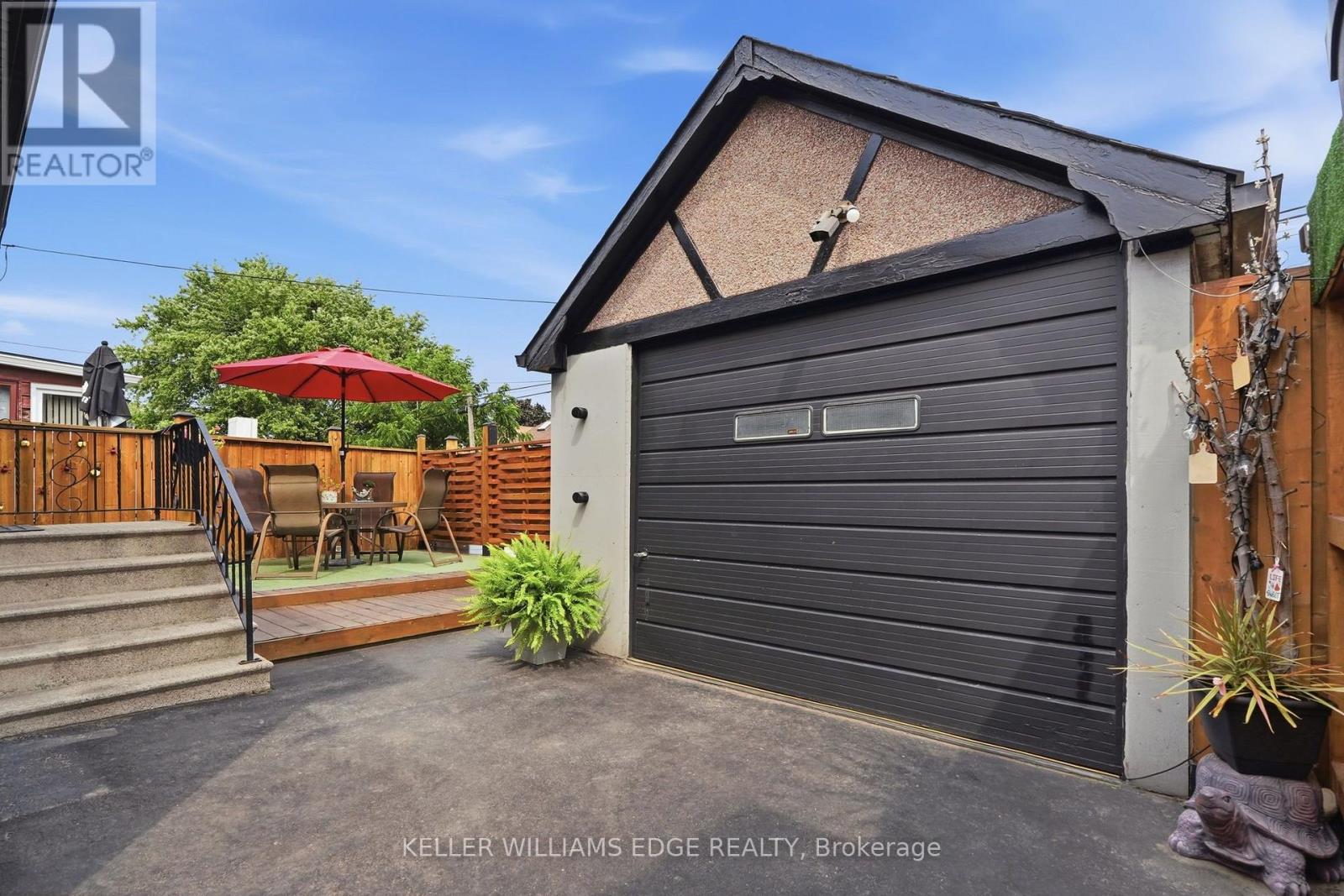 127 TRAGINA AVENUE S - 31