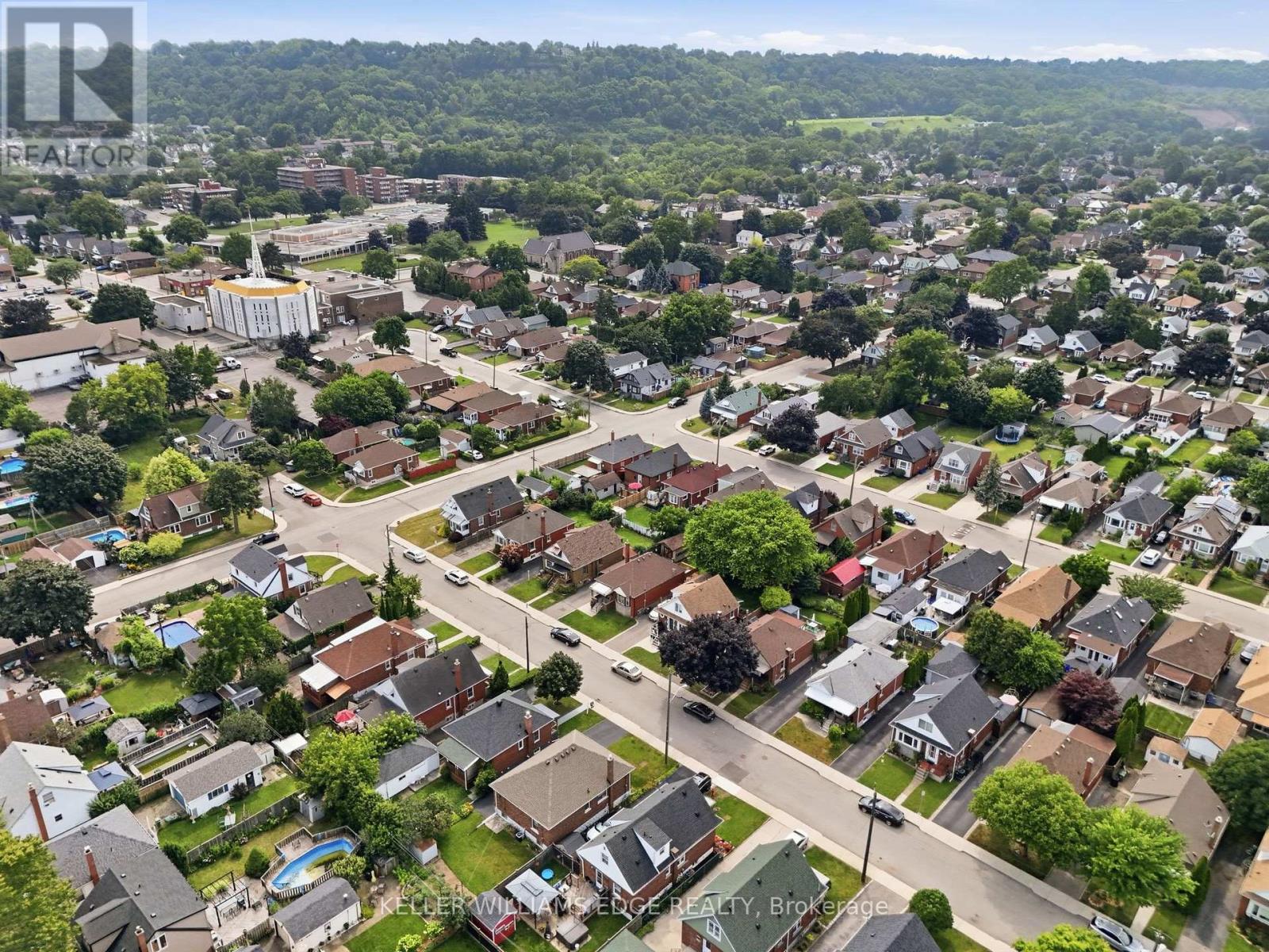 127 TRAGINA AVENUE S - 41