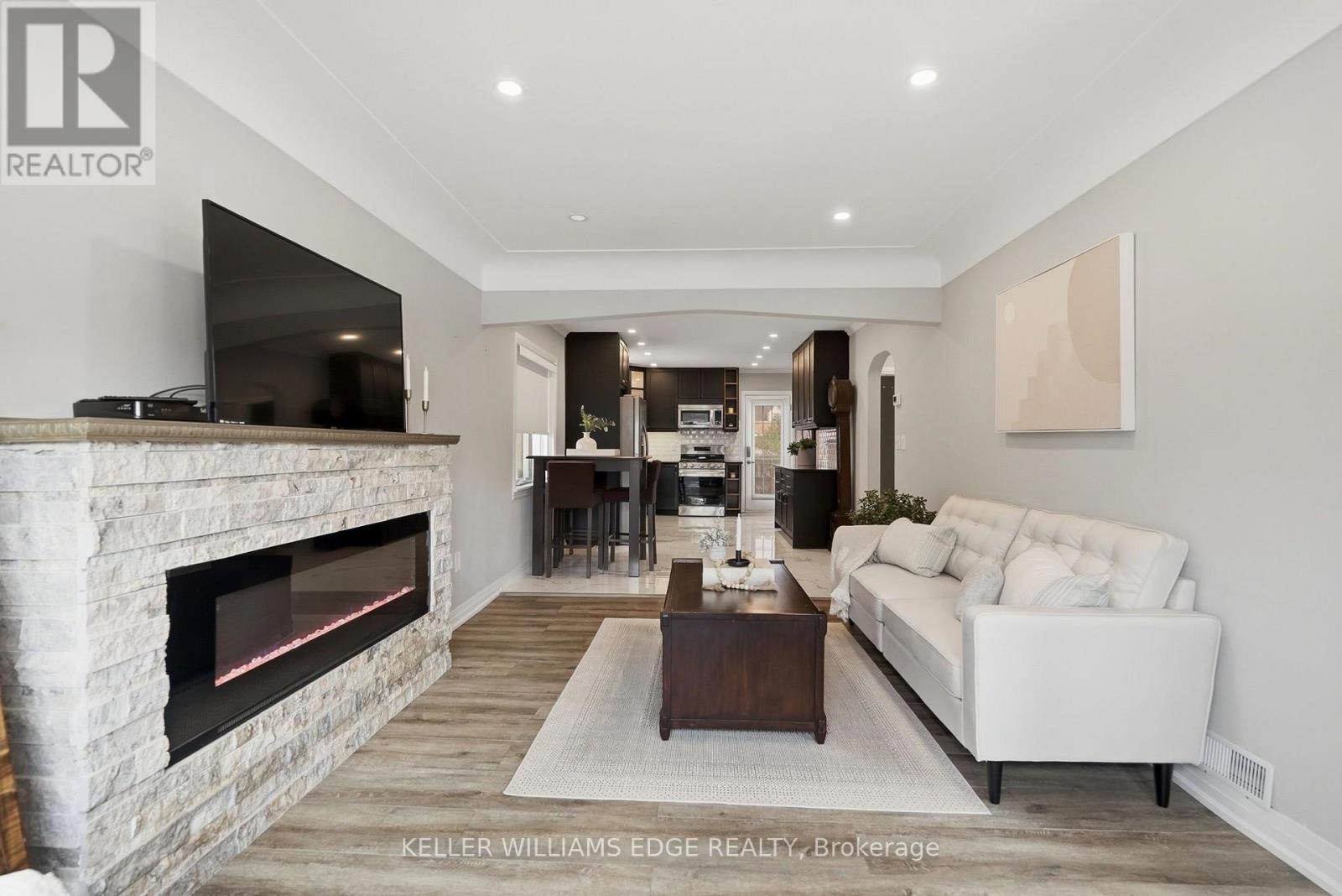 127 TRAGINA AVENUE S - 7