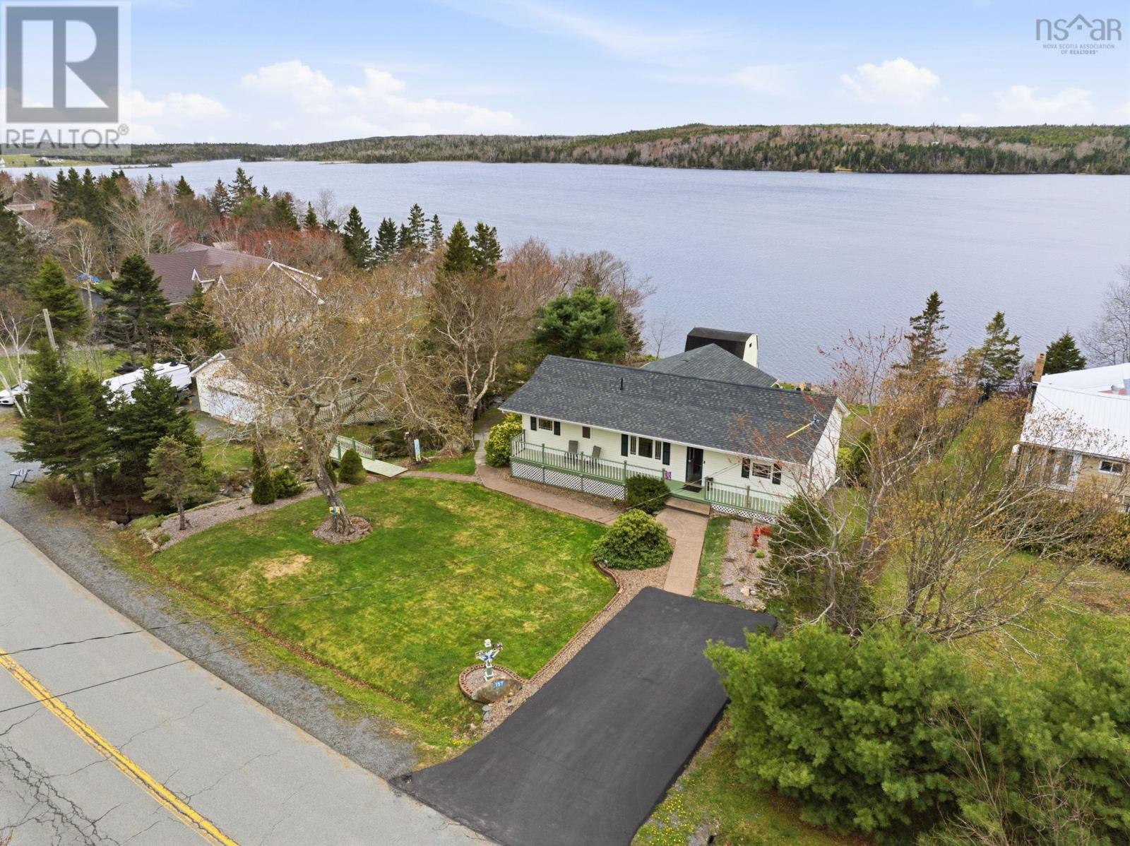 157 & 163 Candy Mountain Road - 44