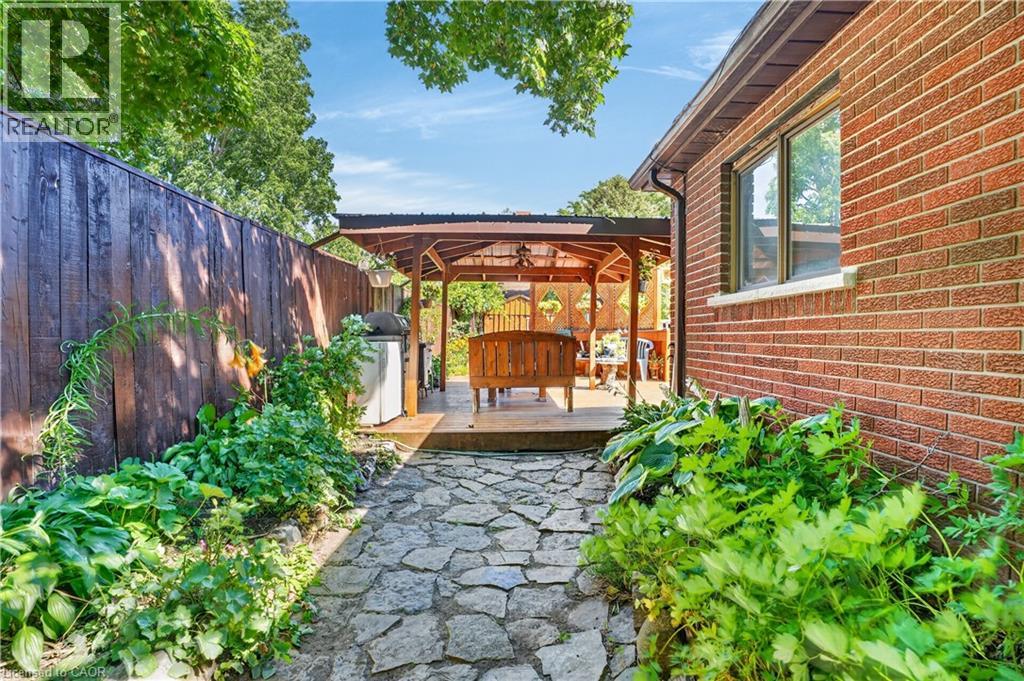 23 MCRAE Street - 4