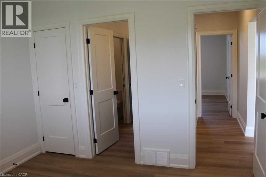 348 HART Road - 14
