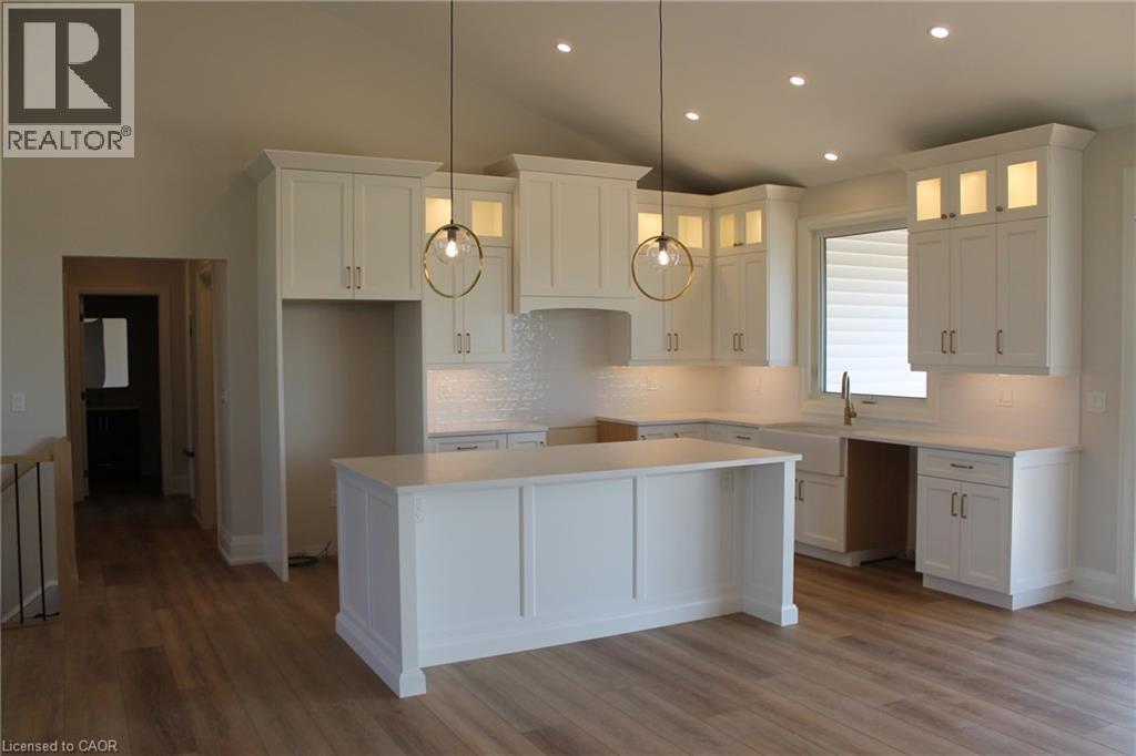 348 HART Road - 5