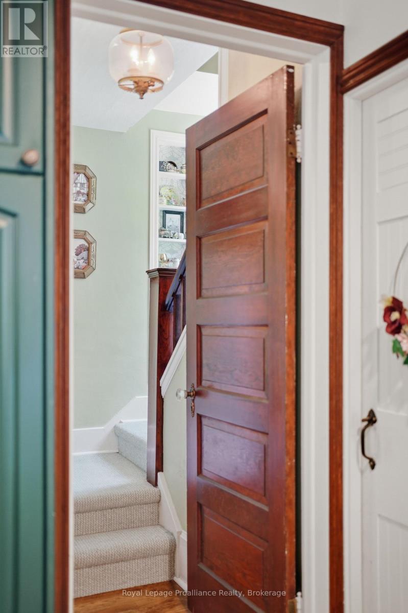 195 MACLELLAN AVENUE - Image 28