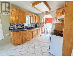 16 Ontario Street, Kapuskasing, ON P5N2J5 Photo 18