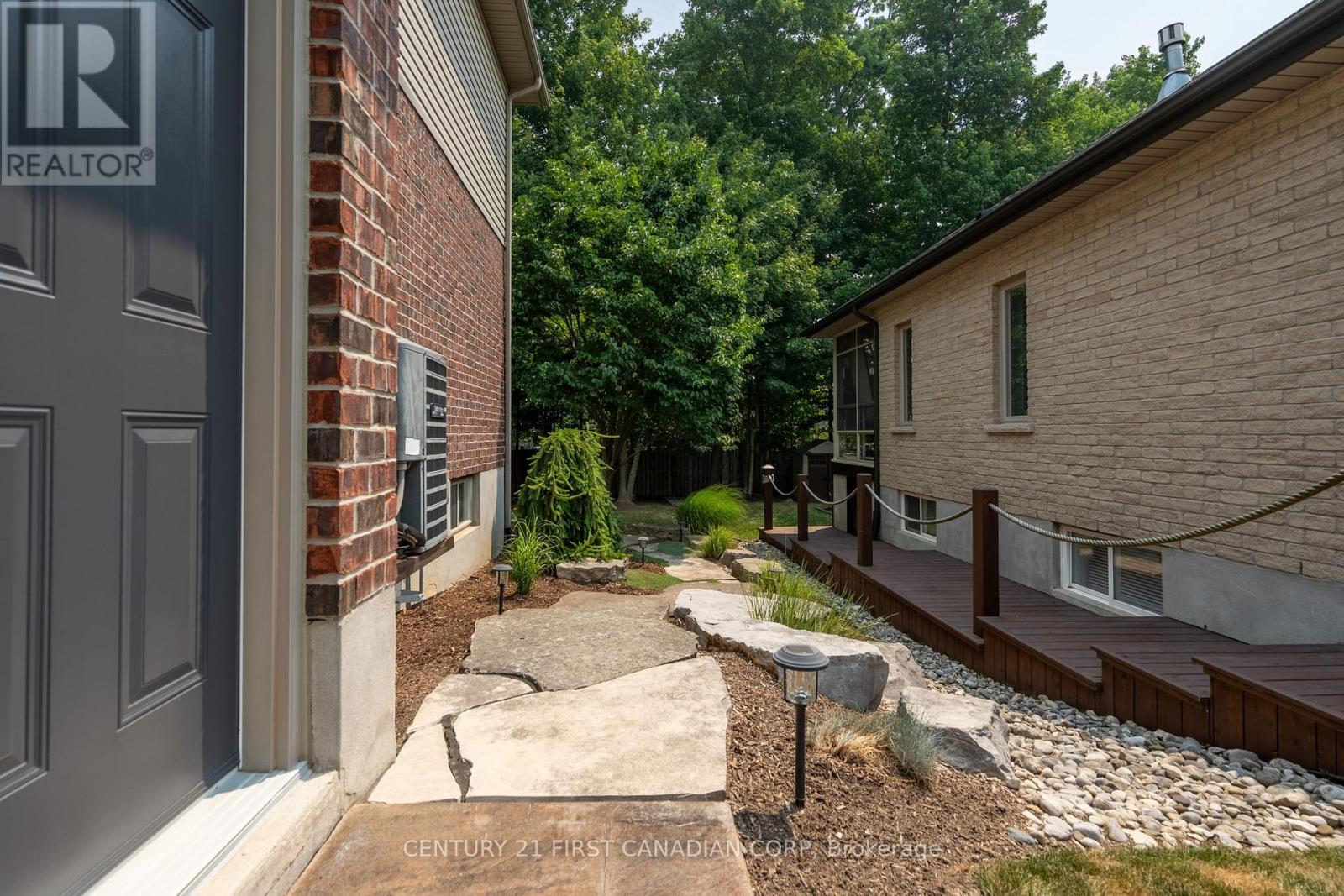 3574 SETTLEMENT TRAIL - 30