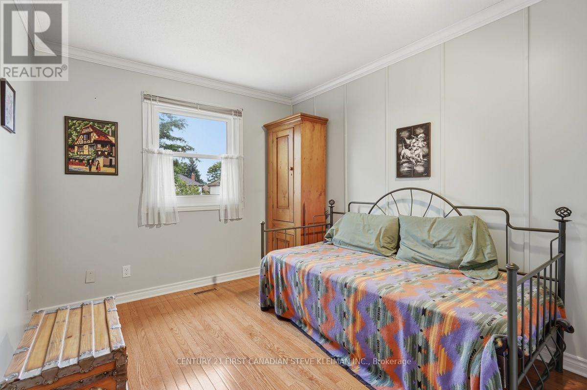 39 MARTINET AVENUE - Image 29