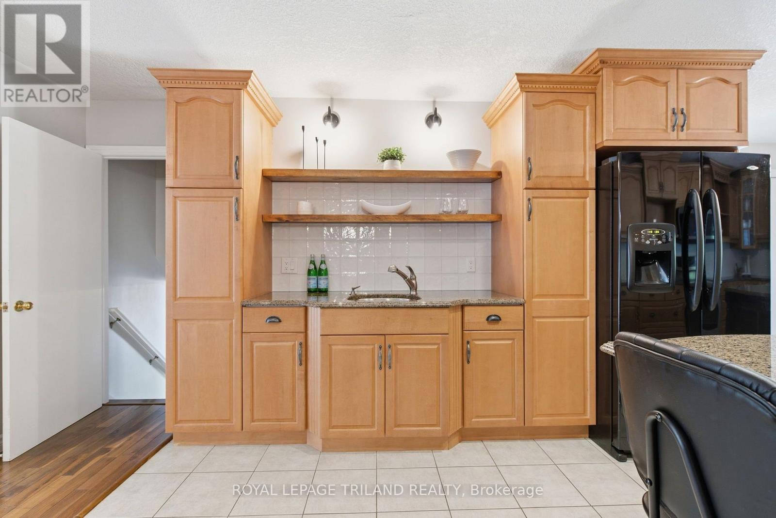 5 QUEEN MARY CRESCENT - 15
