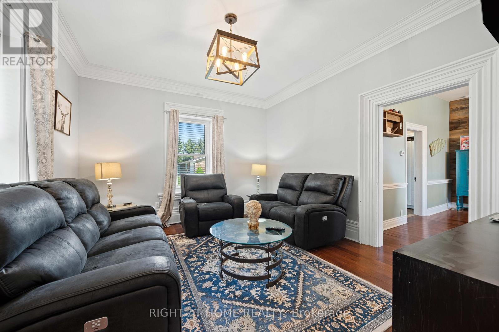 51184 ASHTON STREET - Image 14