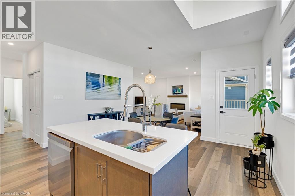 9B SHORES Lane - 11