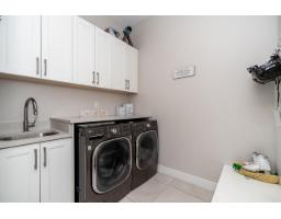 13209 65b Avenue, Surrey, BC V3W7Y4 Photo 20
