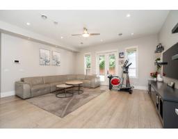 13209 65b Avenue, Surrey, BC V3W7Y4 Photo 11