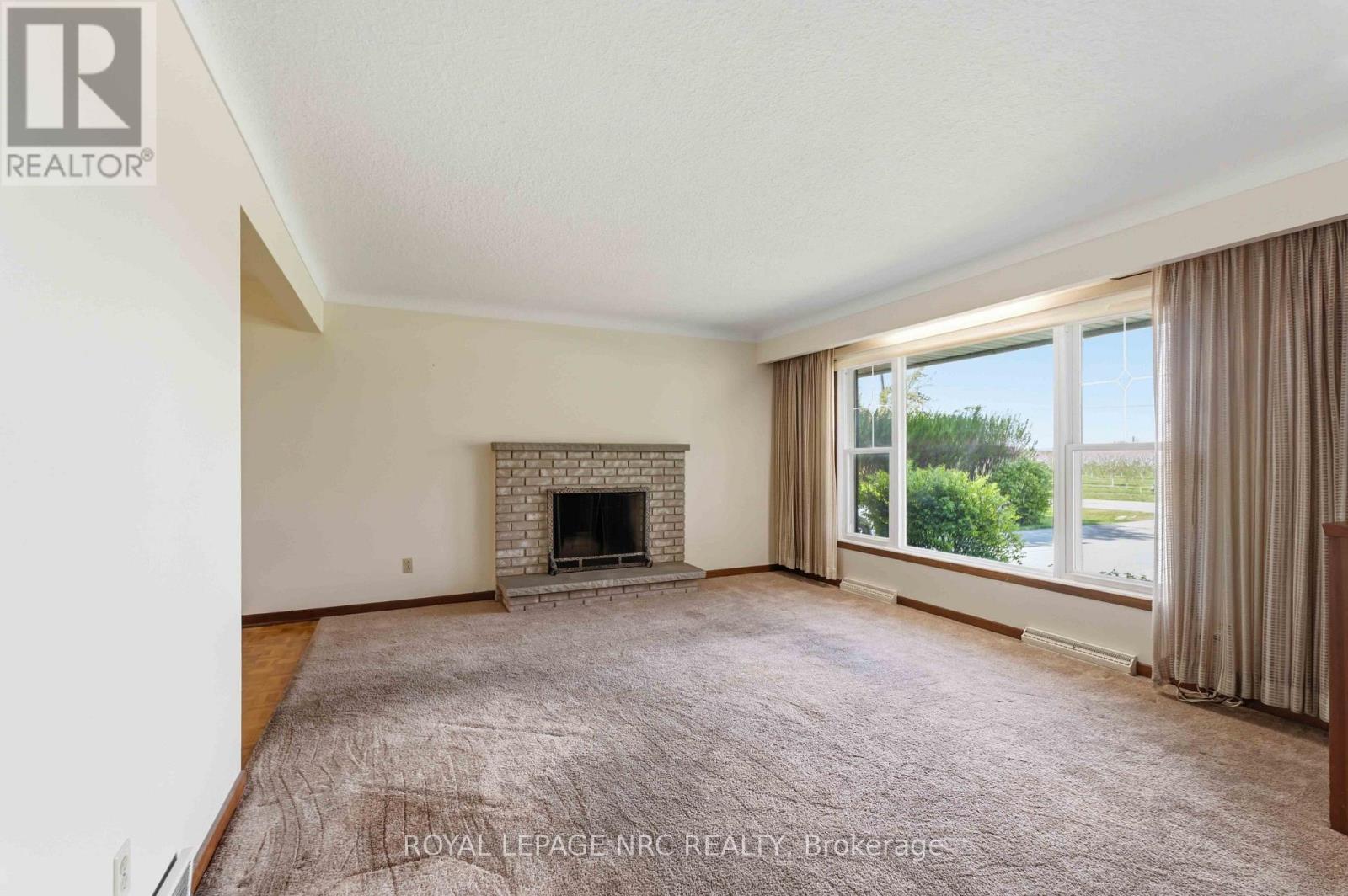 4271 13TH STREET - 7