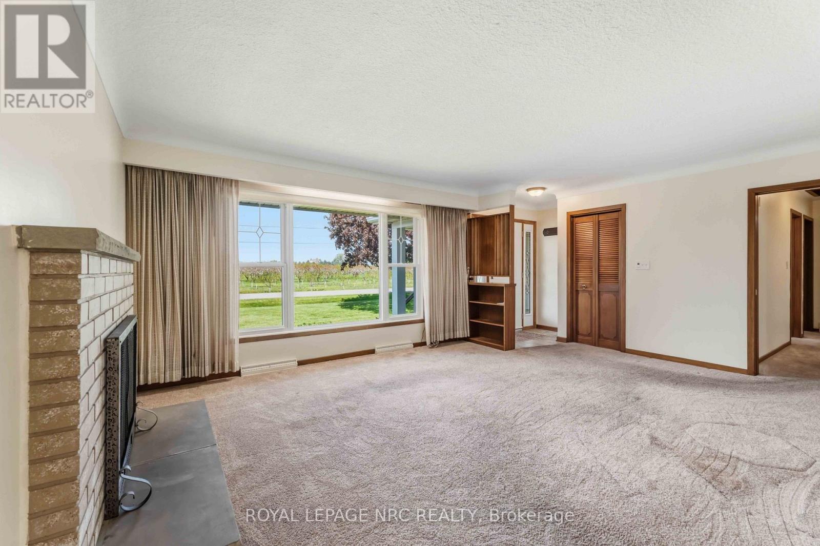 4271 13TH STREET - 8