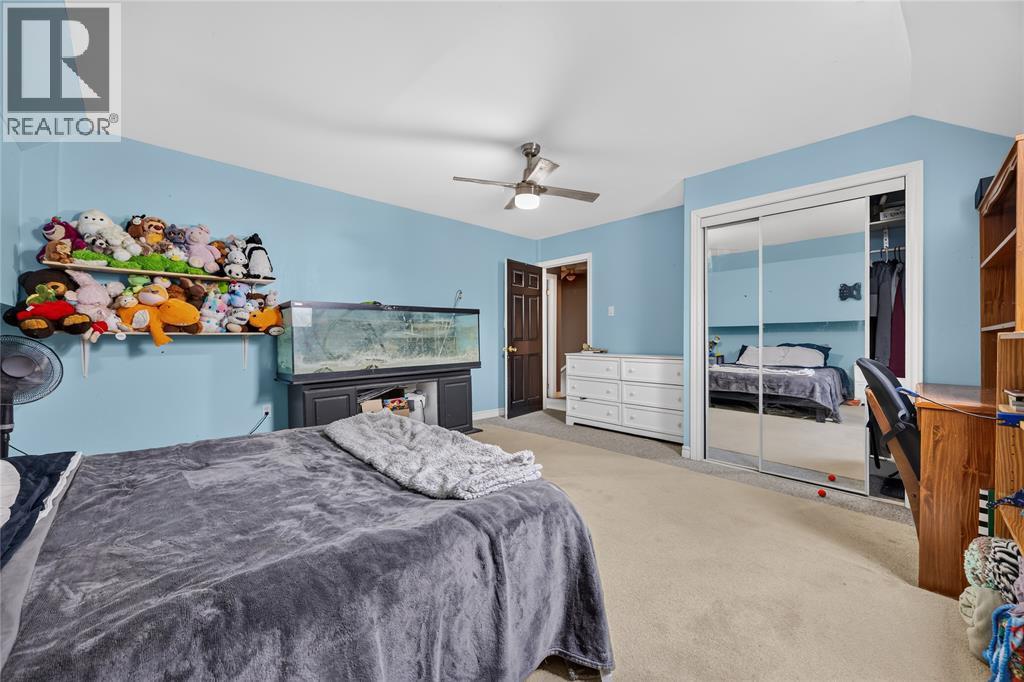 4490 CHURCHILL LINE - 16