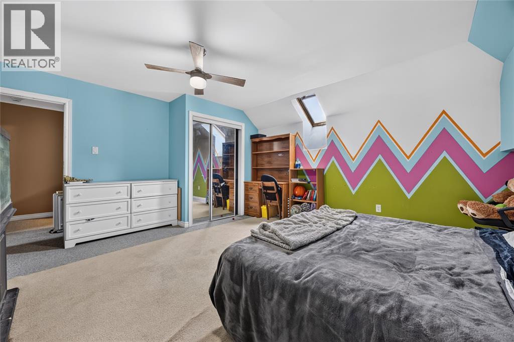 4490 CHURCHILL LINE - 17