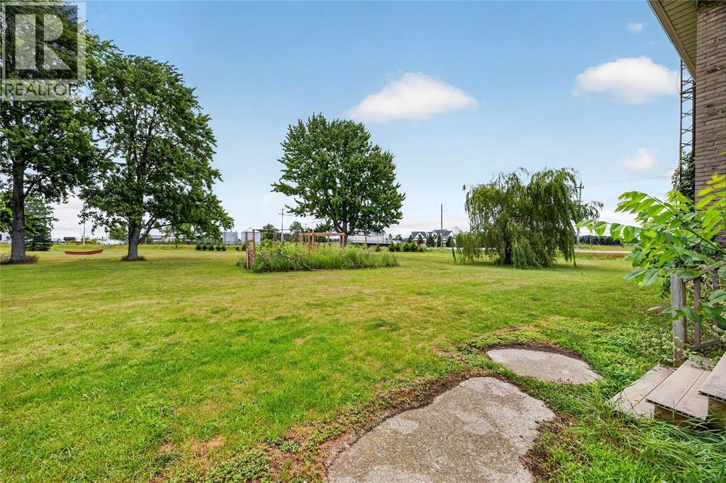 4490 CHURCHILL LINE - 25