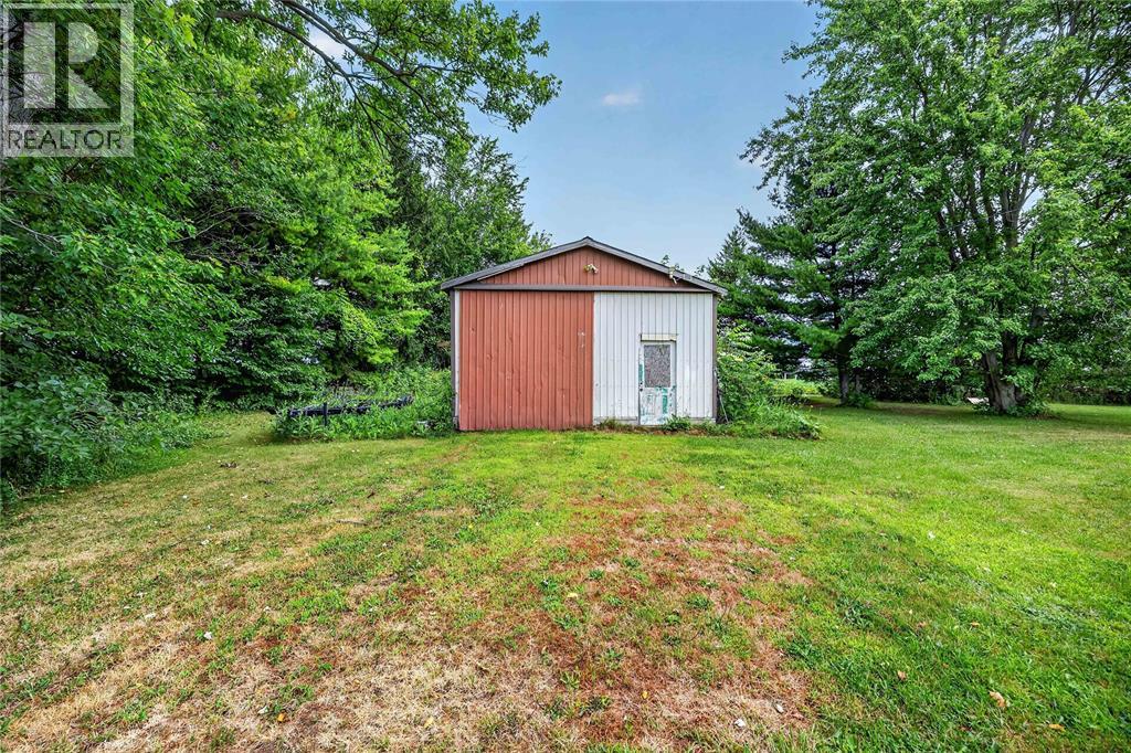 4490 CHURCHILL LINE - 30