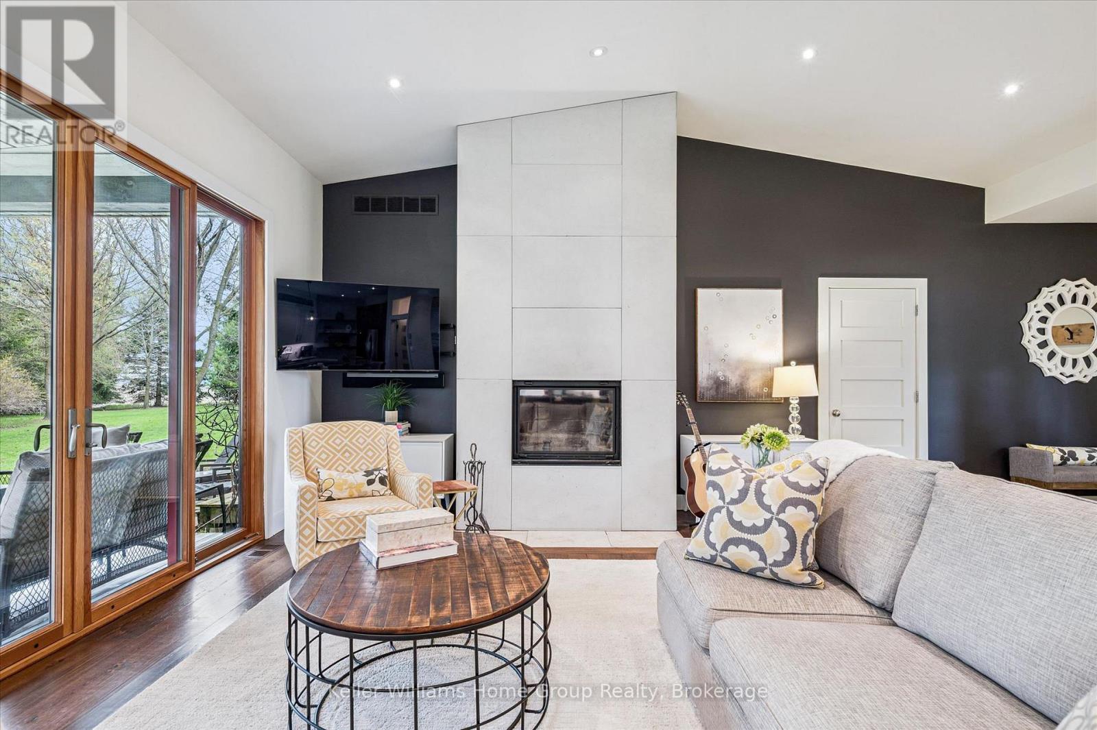 7708 NICHOL SIDEROAD 15 - 11
