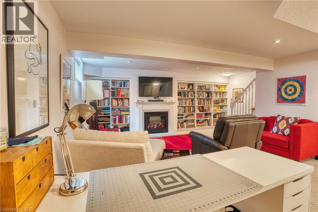 #1 855 WALLACE Avenue S - 24
