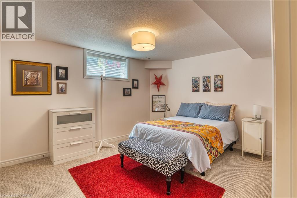 #1 855 WALLACE Avenue S - 26