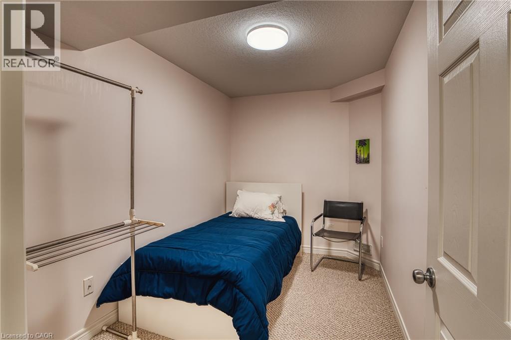 #1 855 WALLACE Avenue S - 29