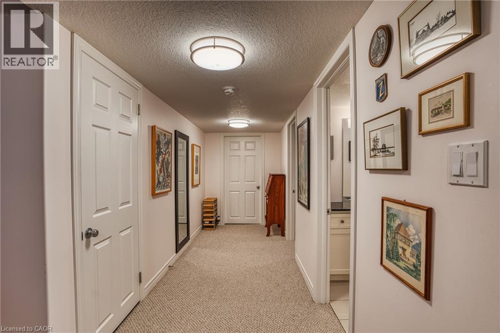 #1 855 WALLACE Avenue S - 30
