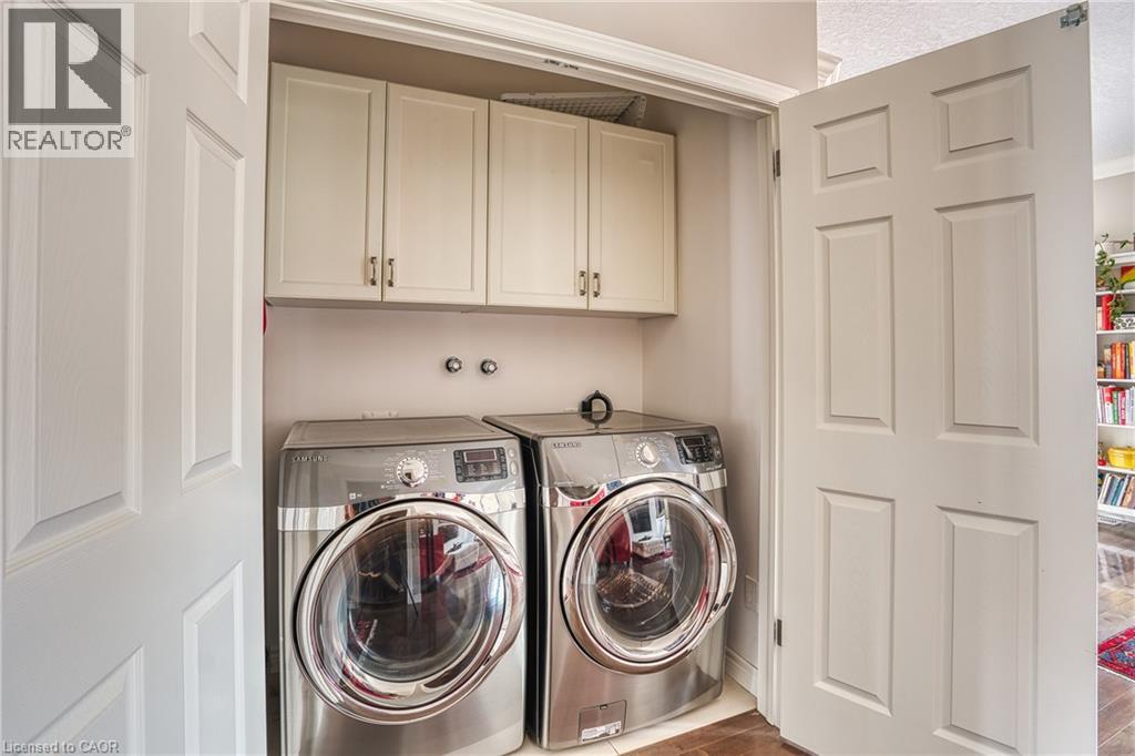 #1 855 WALLACE Avenue S - 32