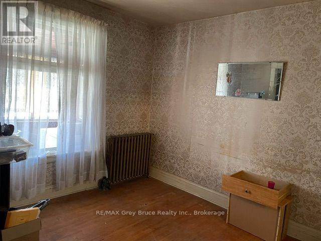 1348 5TH AVENUE W - 8