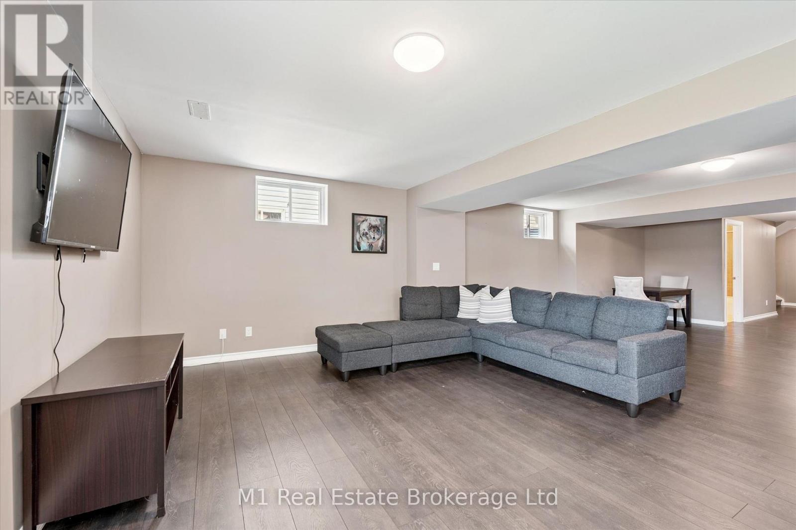 135 FARLEY ROAD - 19