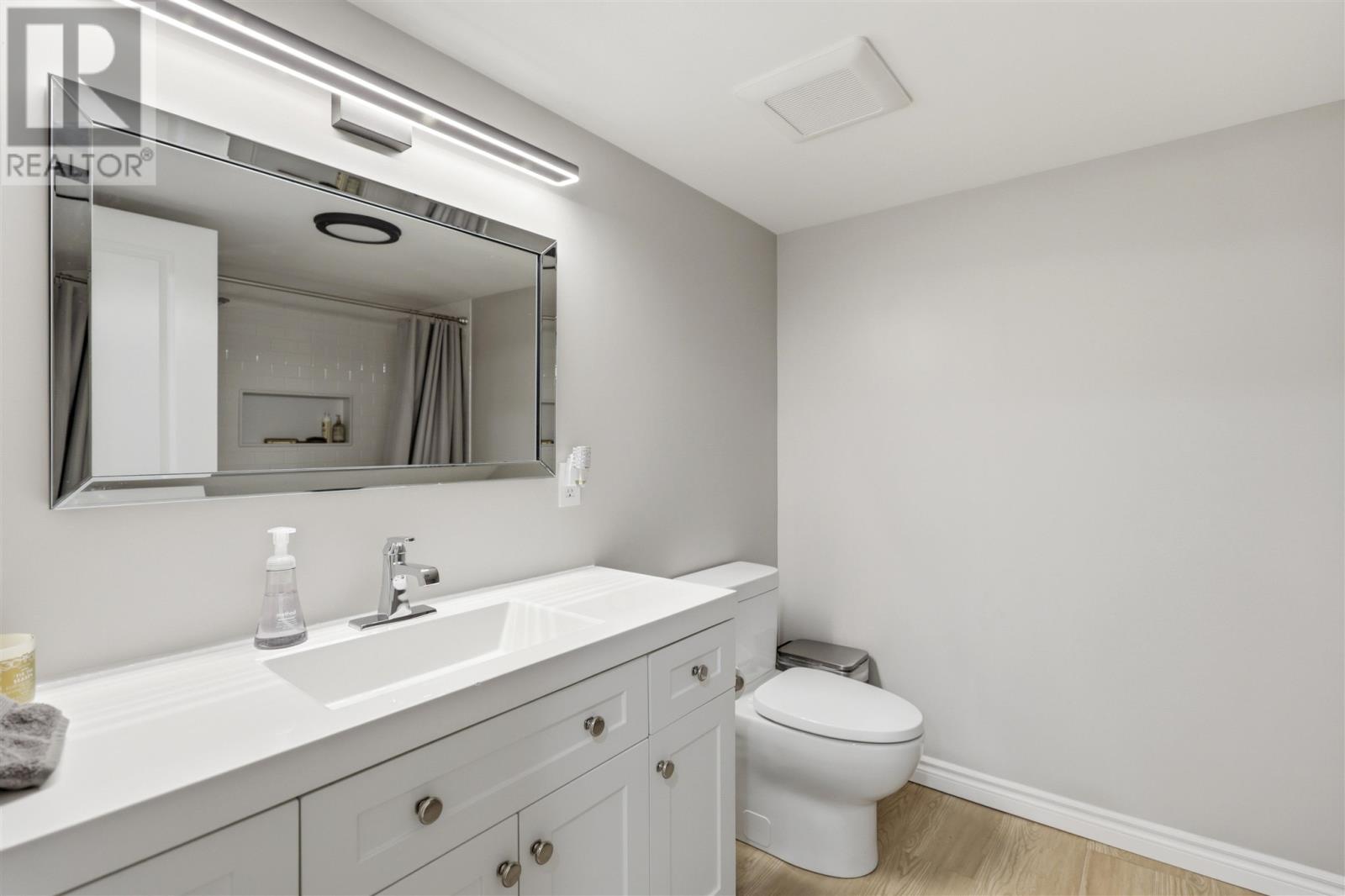 85 Anna ST - 20