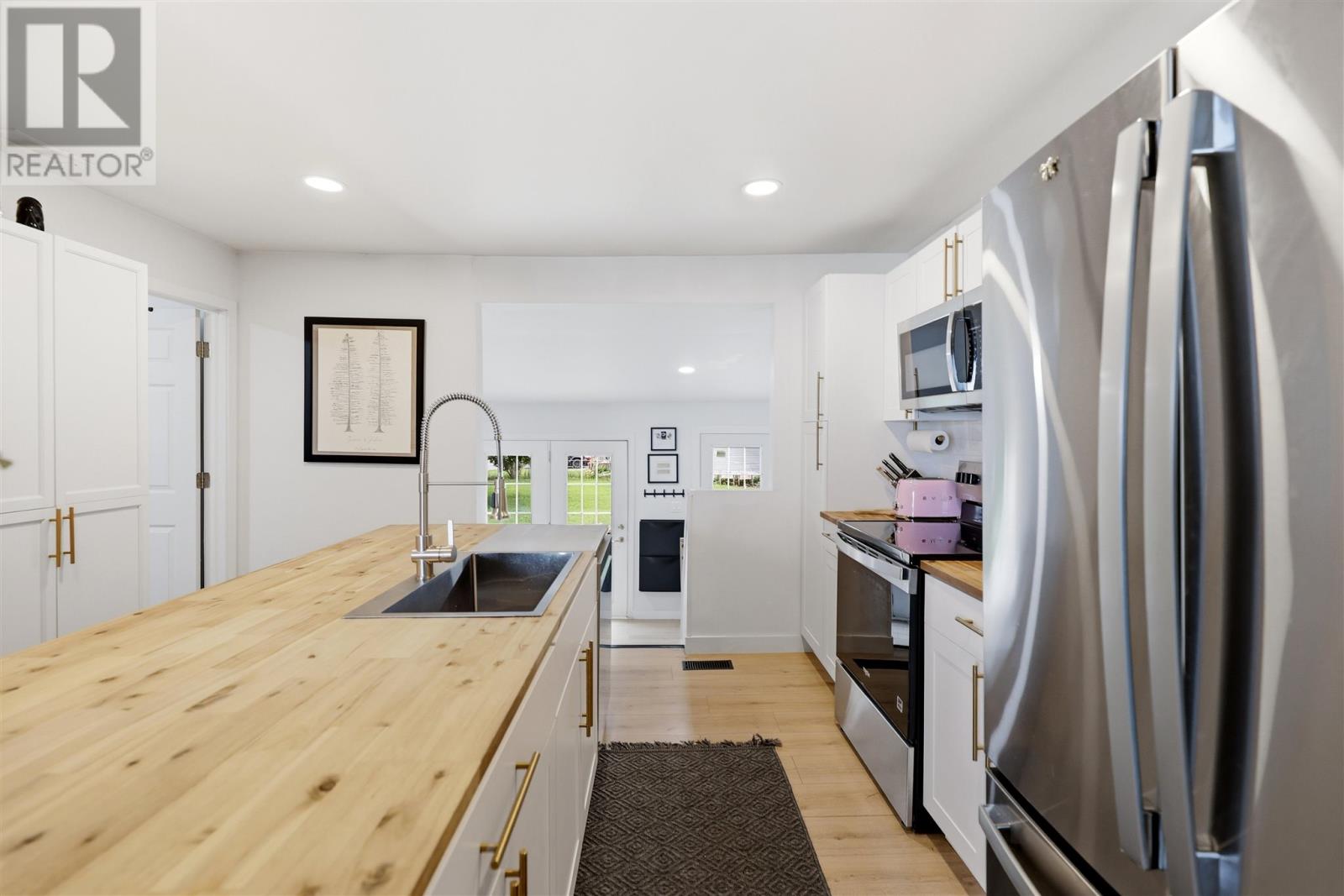 85 Anna ST - 8