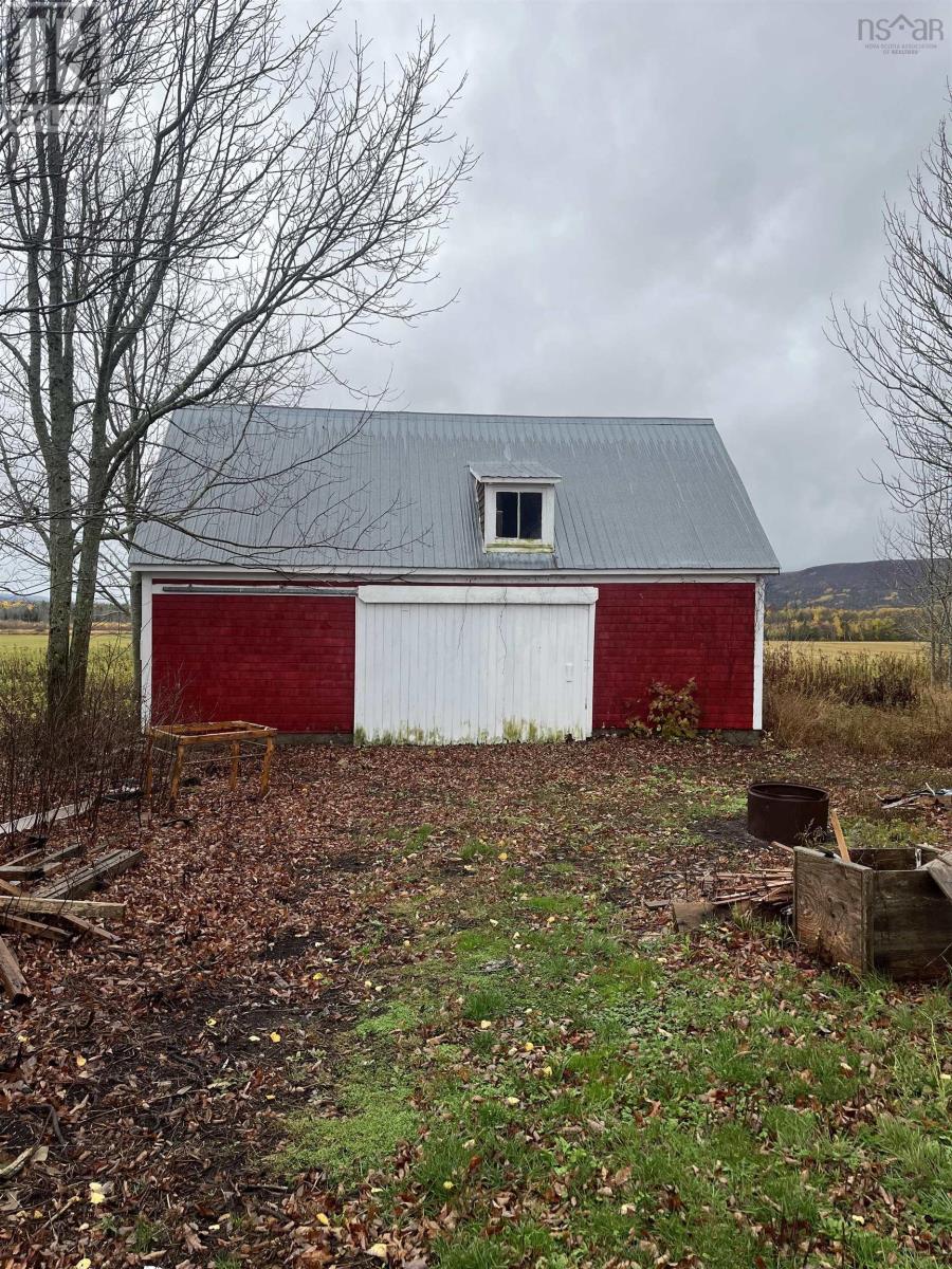 645 Leonard Road - 43