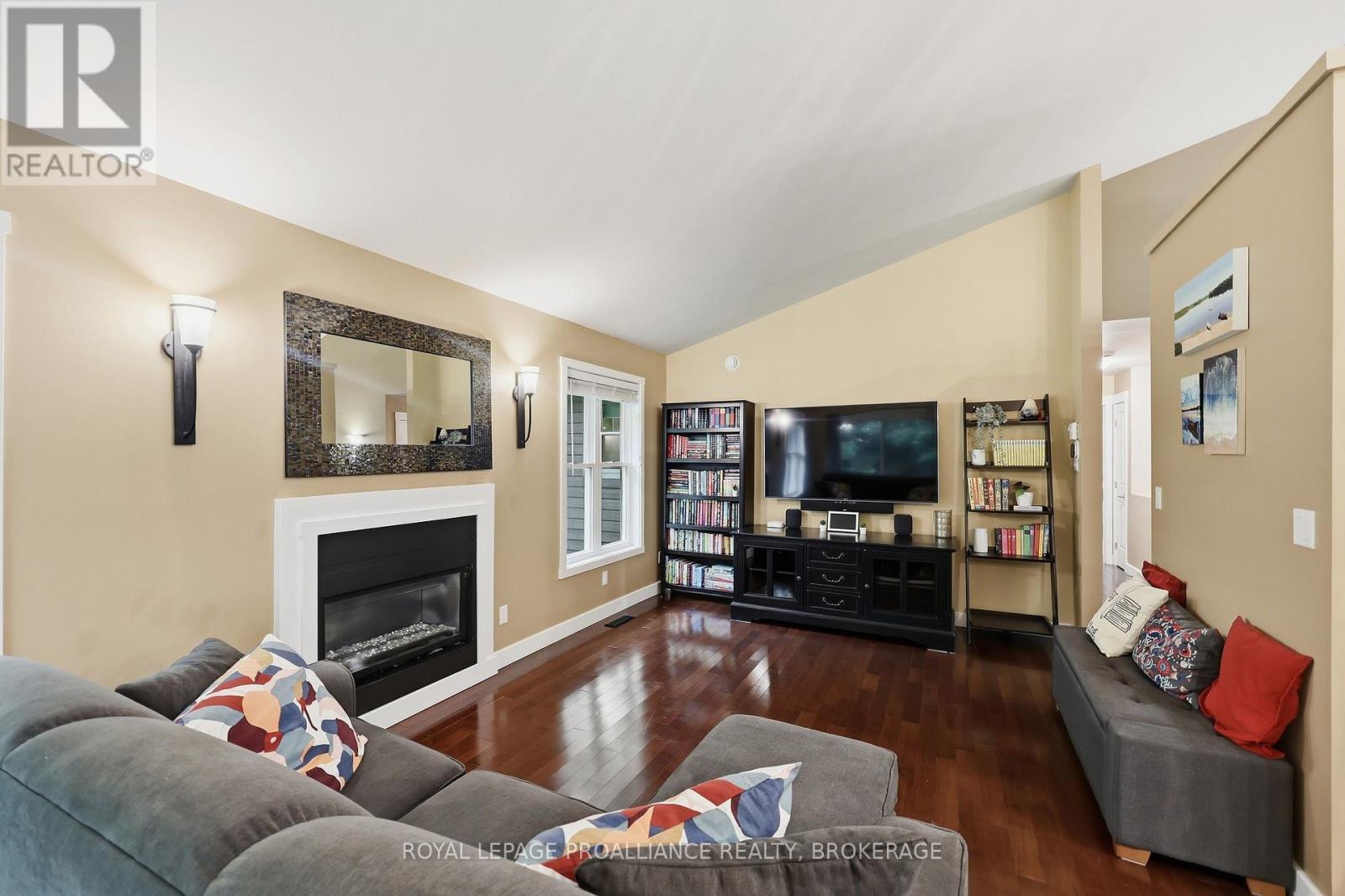 124 PARK STREET - 12