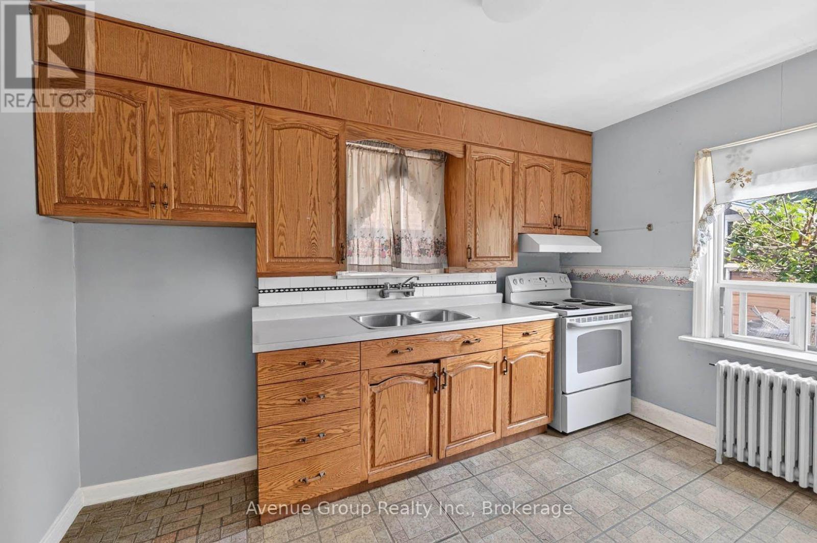 1 WARLAND AVENUE - 13