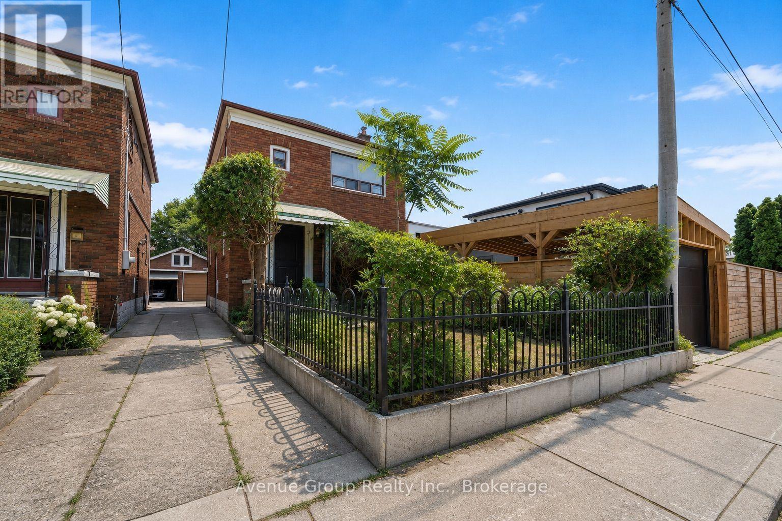 1 WARLAND AVENUE - 2