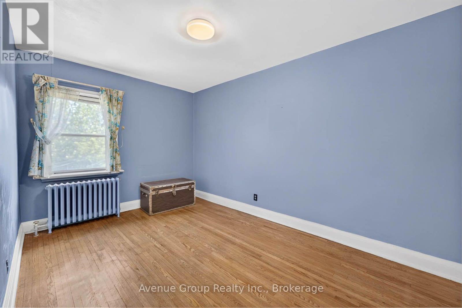 1 WARLAND AVENUE - 25