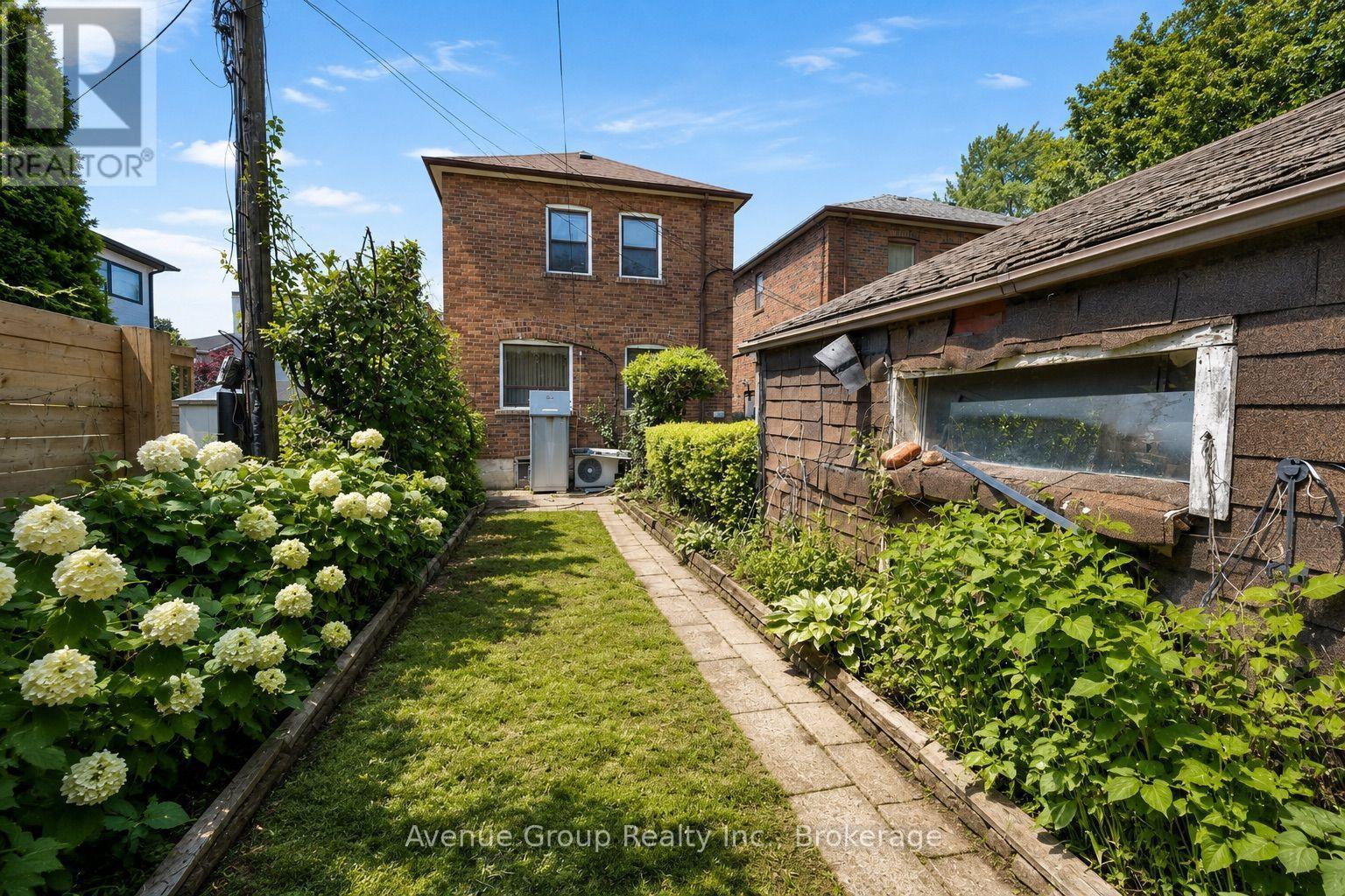 1 WARLAND AVENUE - 36