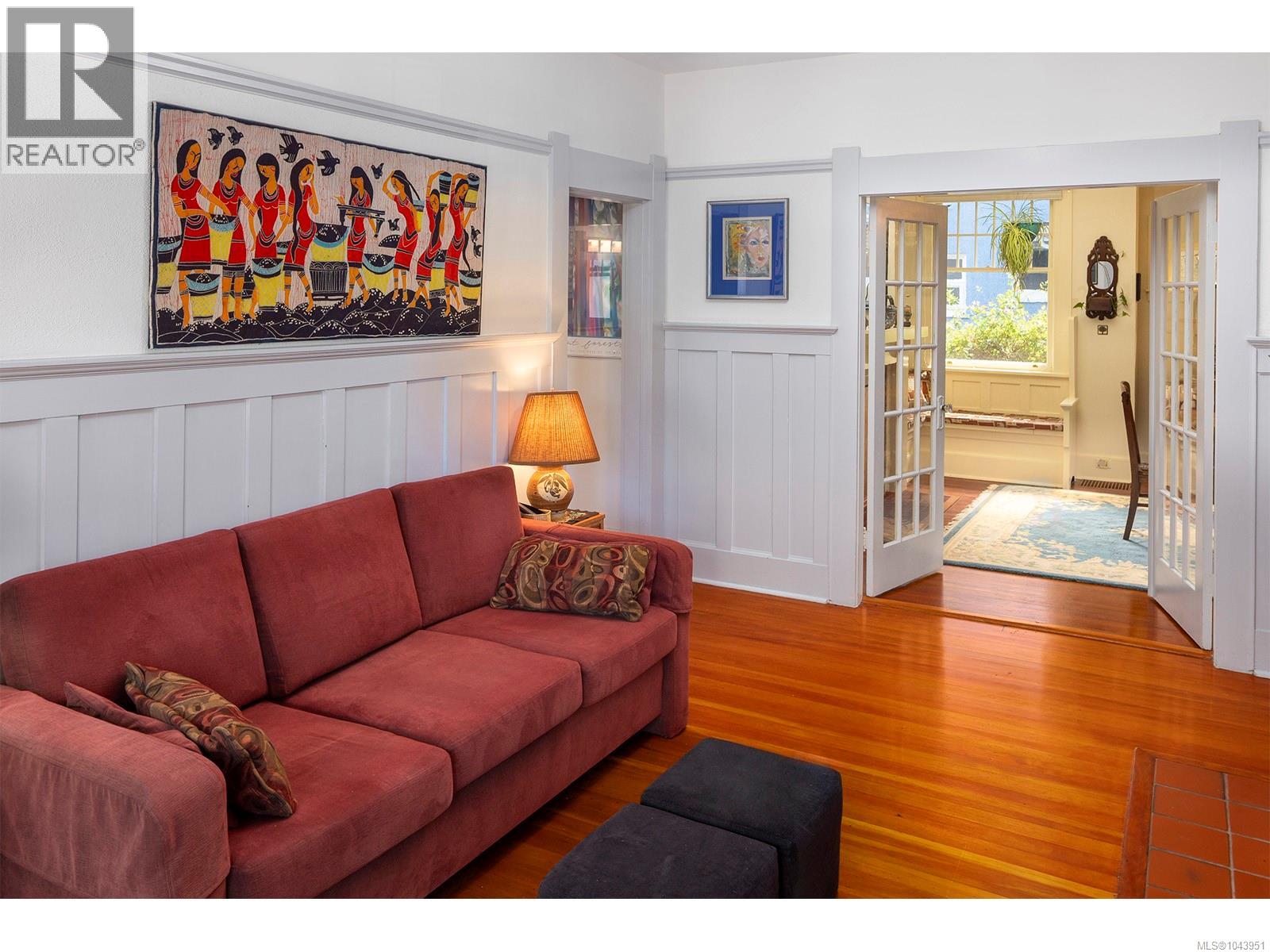 1630 Pinewood Ave - 17