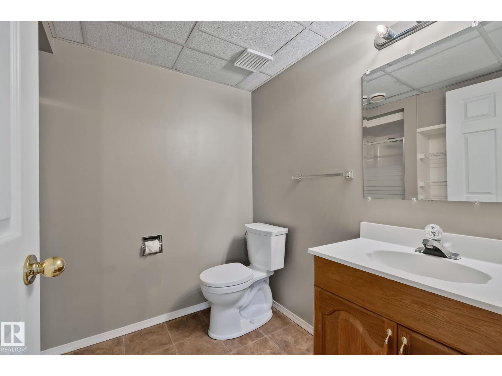 867 BLACKLOCK WY SW - 33