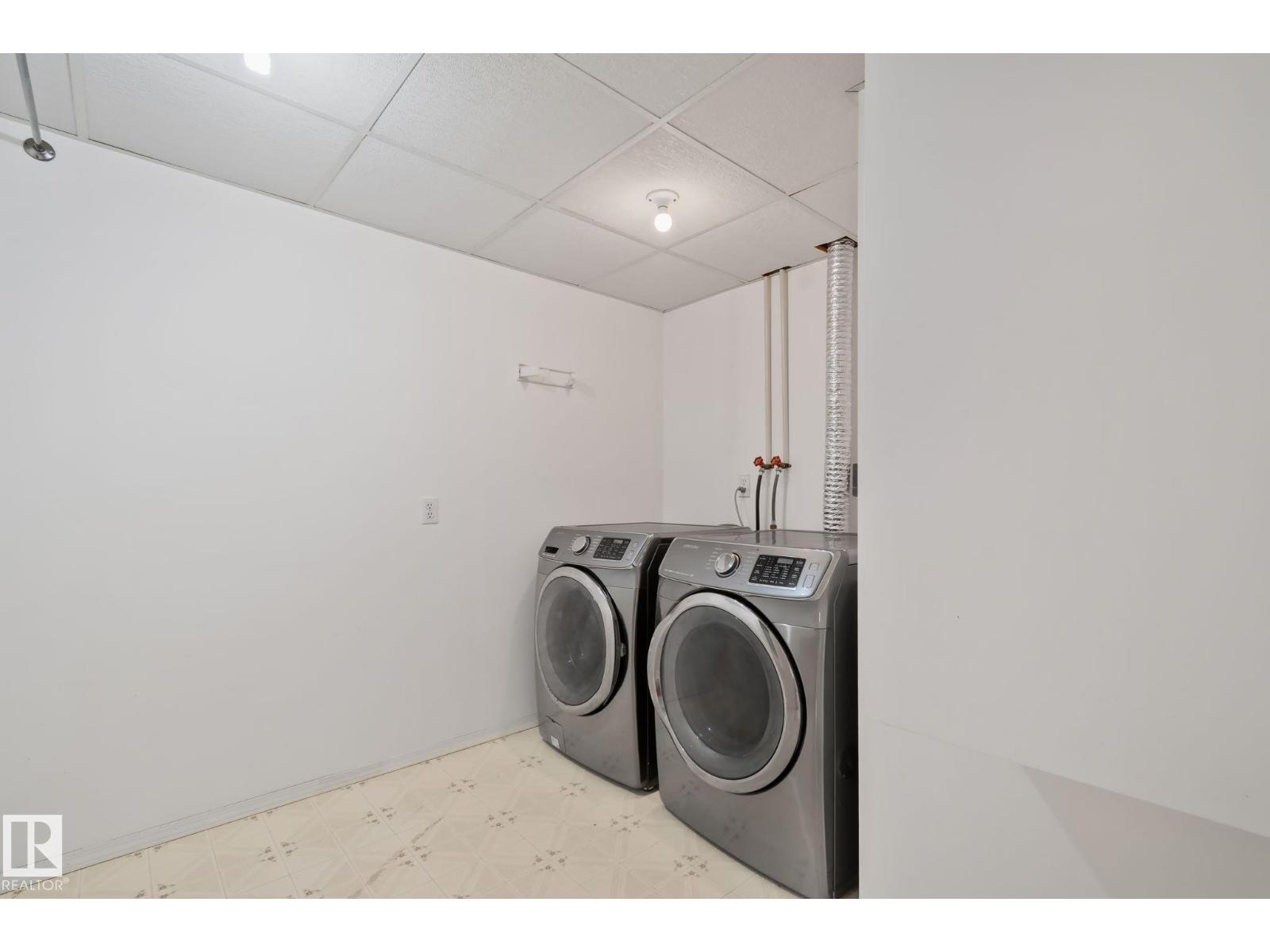 867 BLACKLOCK WY SW - 37