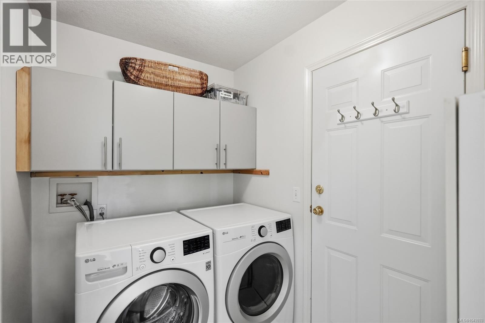403 Watfield Ave - 22
