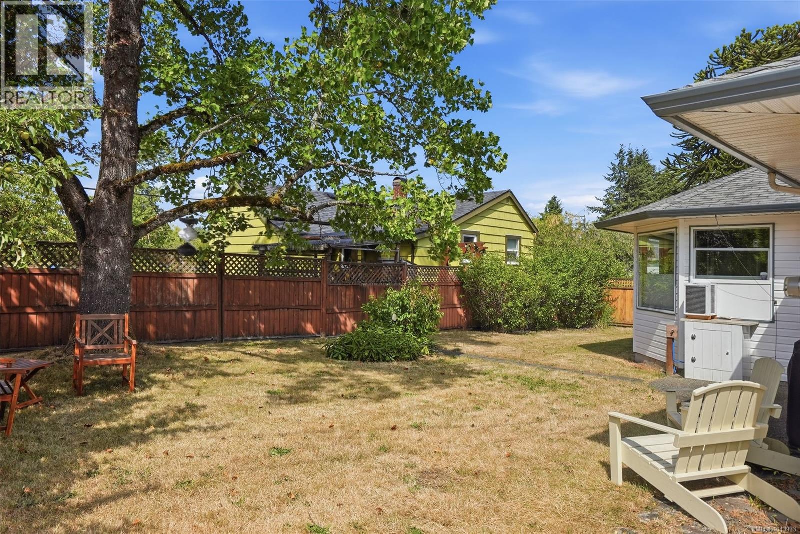 403 Watfield Ave - Image 34