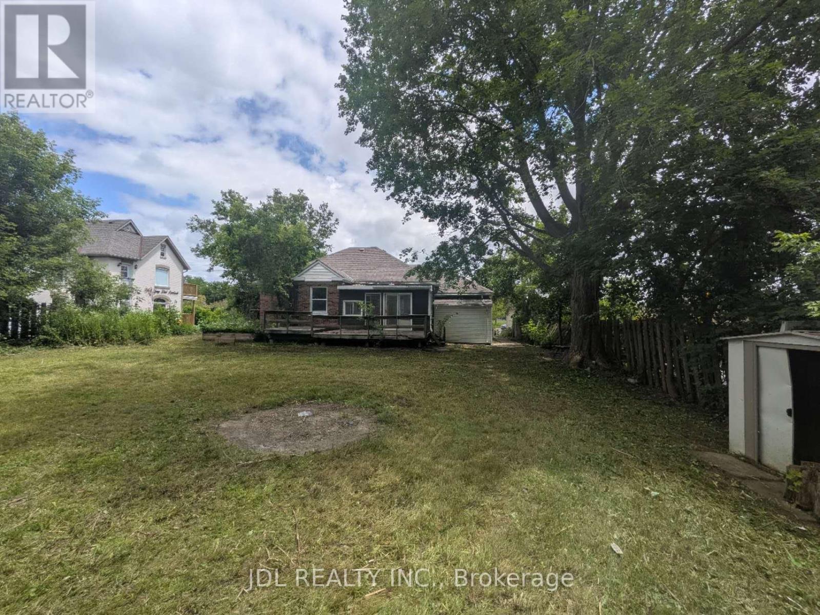 7900 YONGE STREET - 13