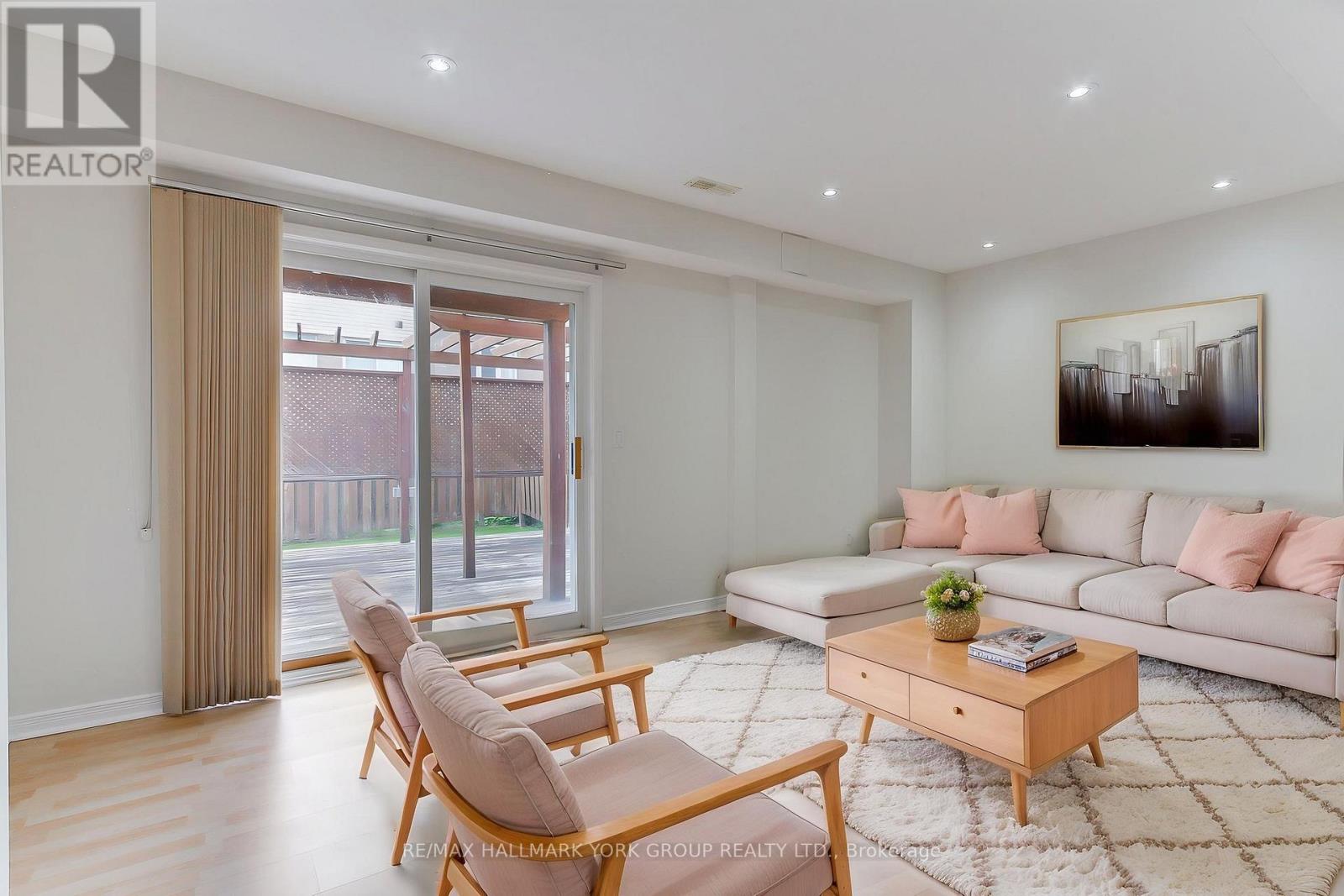 39 MILLCLIFF CIRCLE - 27