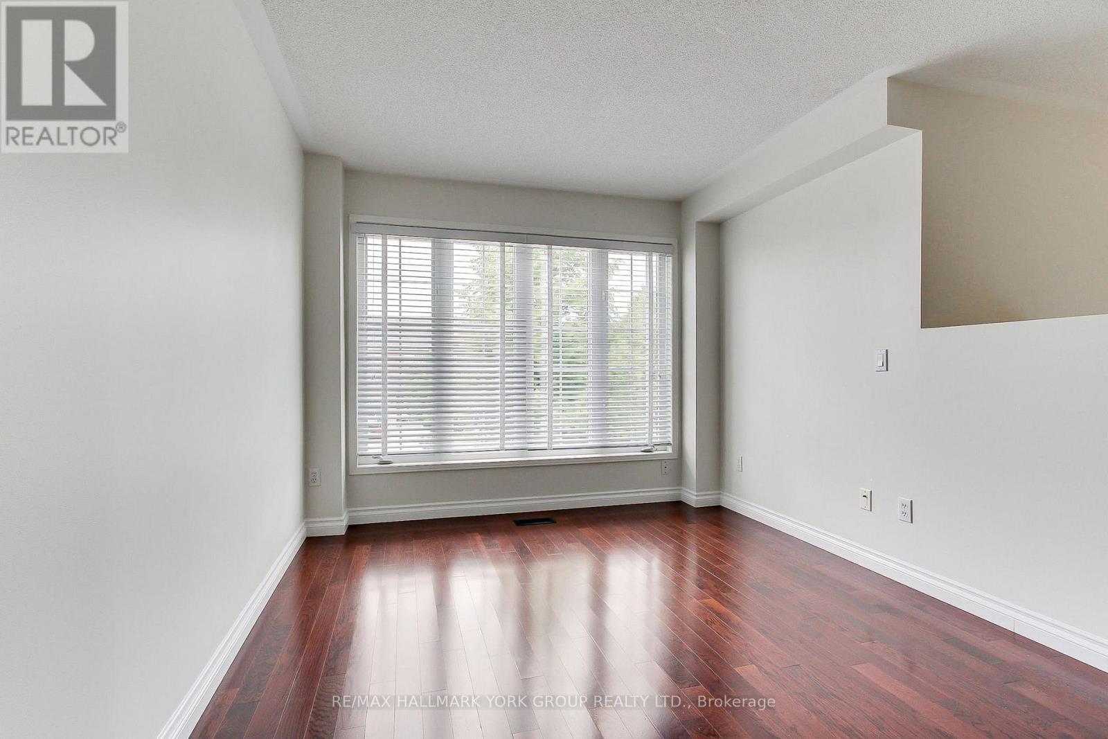 39 MILLCLIFF CIRCLE - 34