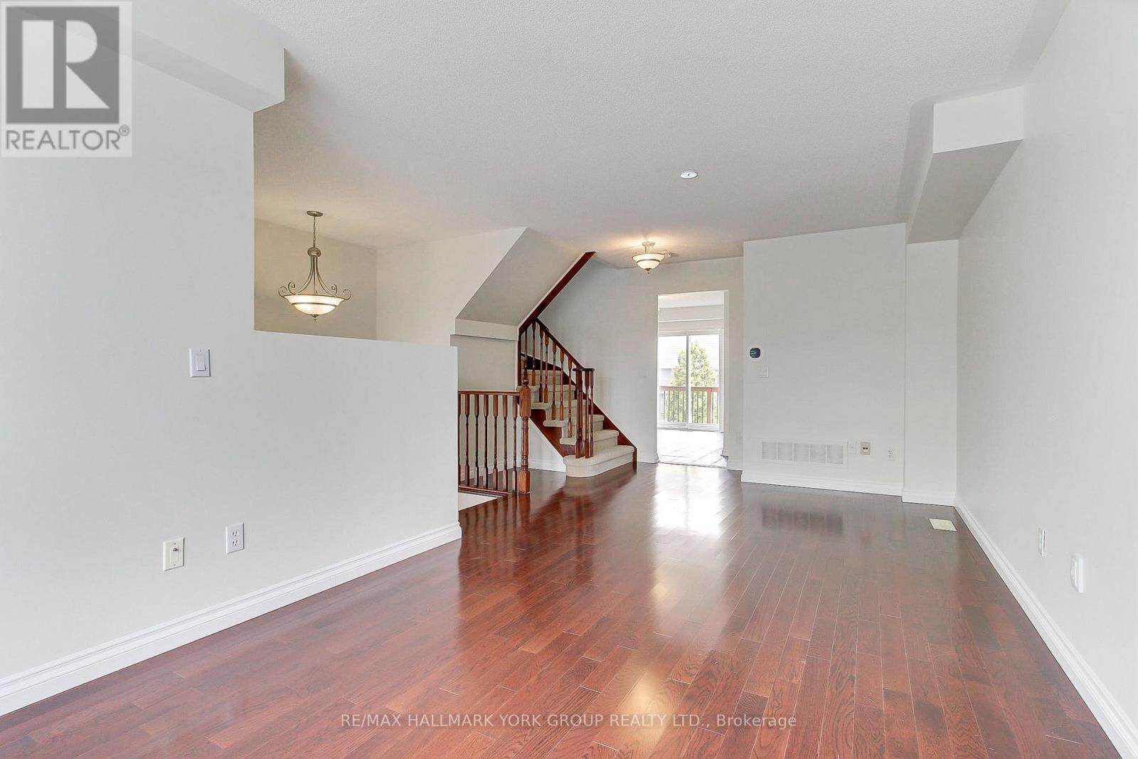 39 MILLCLIFF CIRCLE - 36