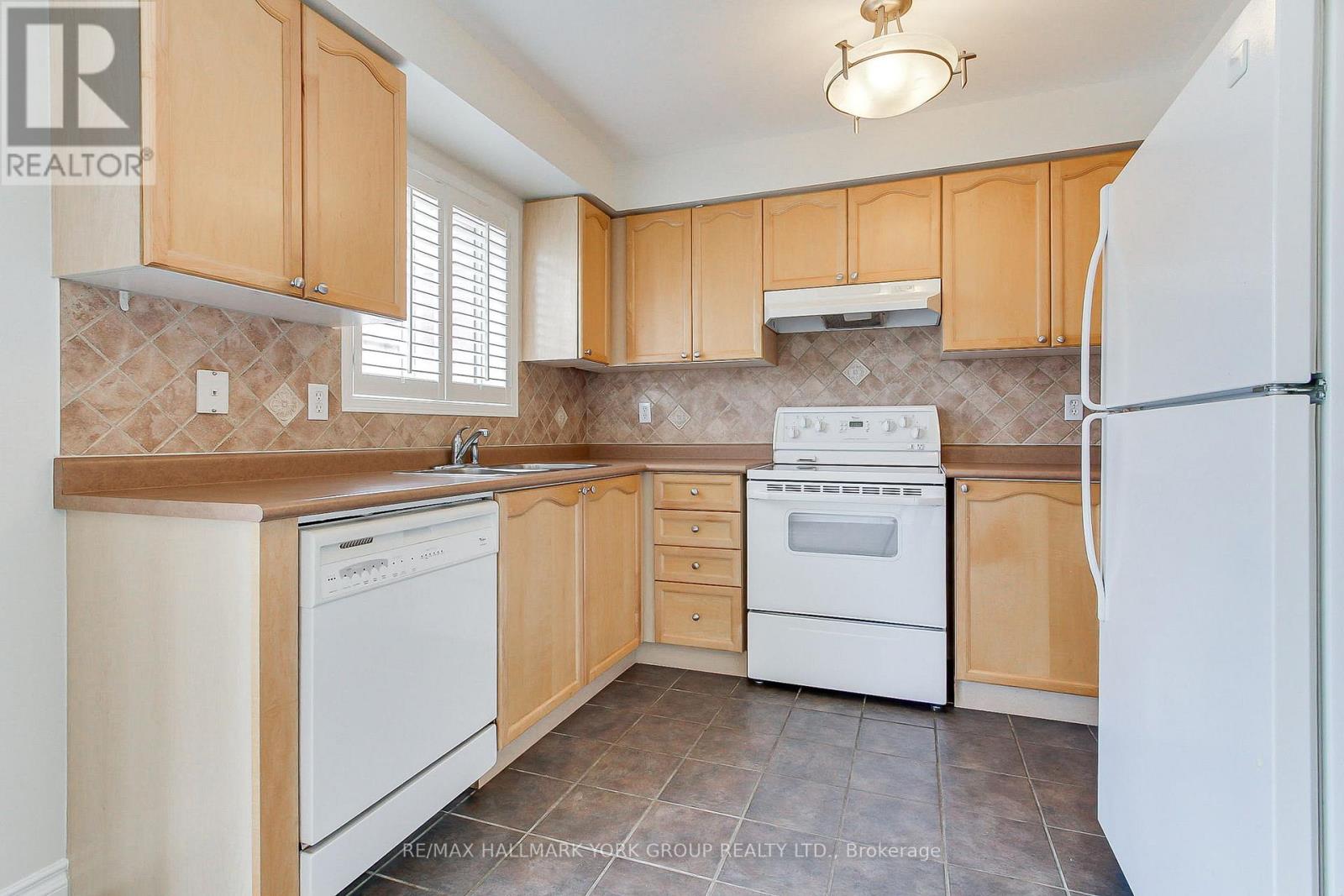 39 MILLCLIFF CIRCLE - 6